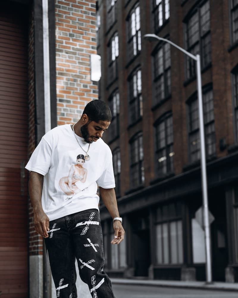 Tidote streetwear look